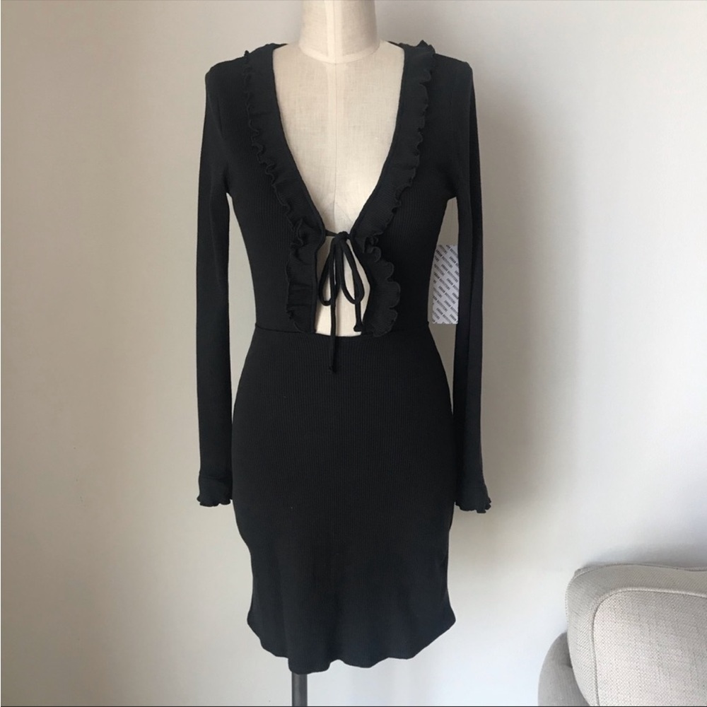 UO Gemma Keyhole Cutout Ribbed Ruffle Mini Dress - Picture 6 of 6